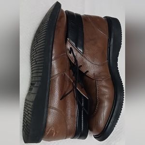 Red wing leather boots with vibrant sole